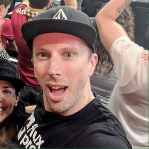 Meet your Posher, Christopher